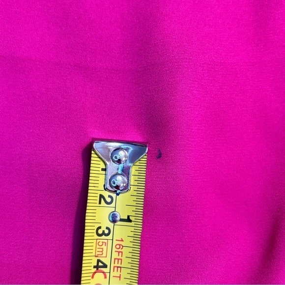 Express Top XS Fuchsia Pink Sleeveless Round Neck Open Back Flowy Tunic Hi-Low - Picture 10 of 14